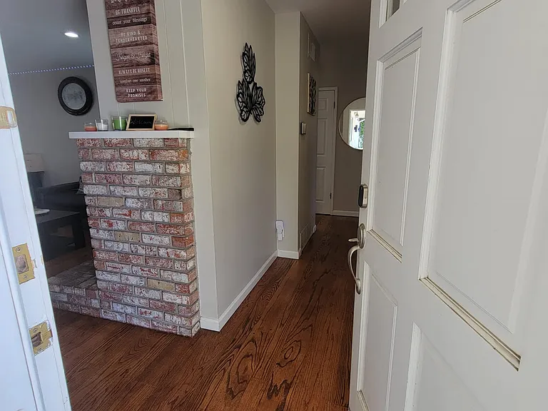 3908 Beechwood Dr — Photo 4