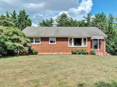 5539 Darby Rd, Roanoke, VA, 24012
