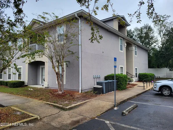5051 PLAYPEN Drive #5-10, Jacksonville, FL 32210