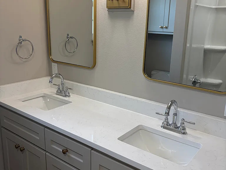 401 Meander St — Photo 12