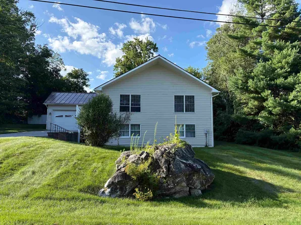 8 Lamontagne Lane, Rutland City, VT 05701-3782