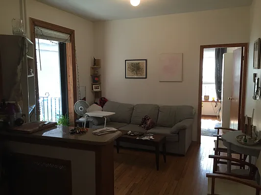 Rented by Grand & Co. | media 31