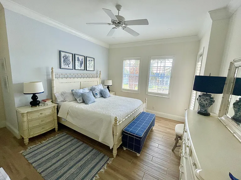 Masterbedroom