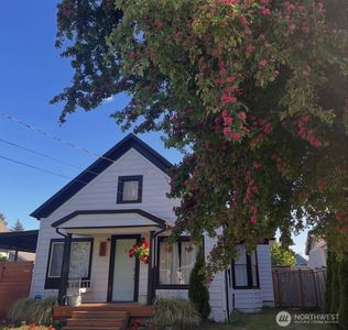 606 4th Avenue NE, Puyallup, WA, 98372