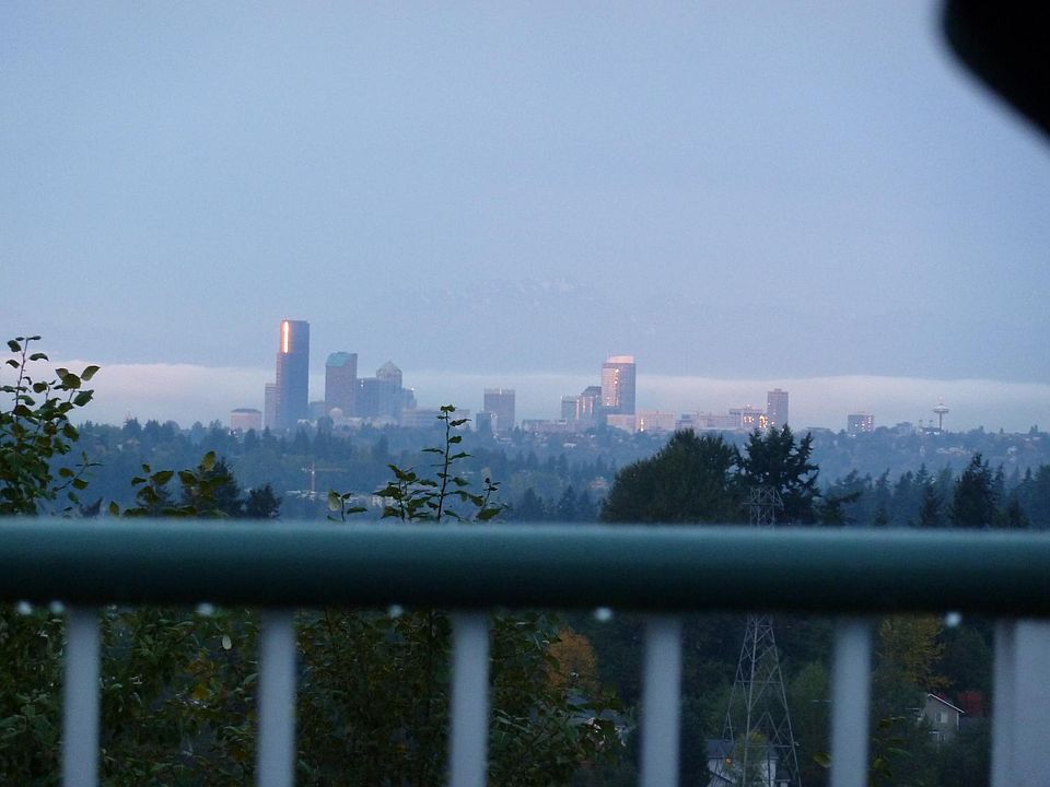 1st image of 3991 129th Pl SE