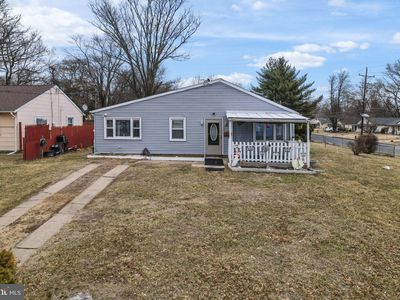 2 Dorset Dr, Ewing, NJ, 08618