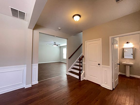 3rd image of 2322 Turnbury Glen Walk