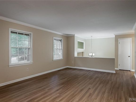 4th image of 4123 Woodland Hills Dr