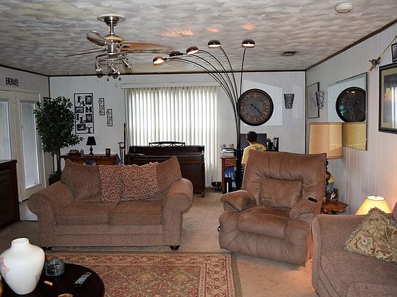 3rd image of 240 Otis St
