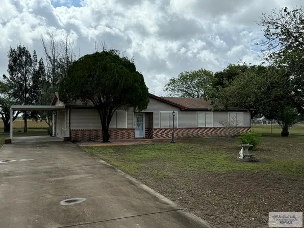 25631 N White Ranch Rd, La Feria, TX 78559