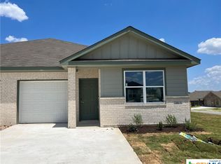 351 Green Valley Dr, Copperas Cove, TX 76522