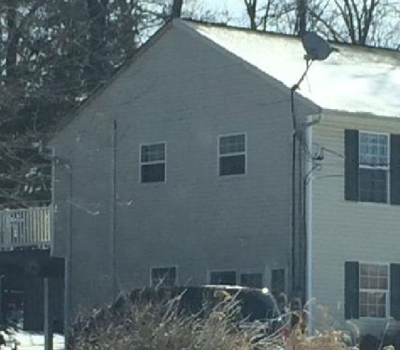 2nd image of 215 Idalroy Trl