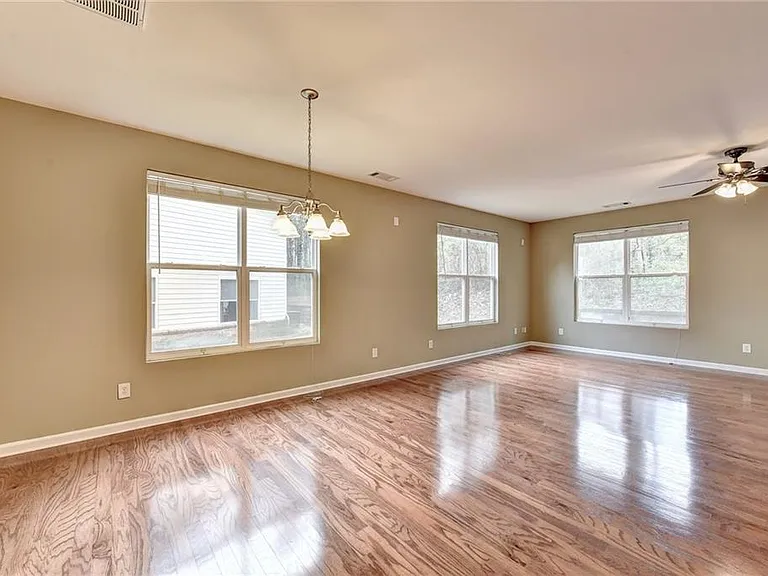 3329 Fernview Dr #1 — Photo 6