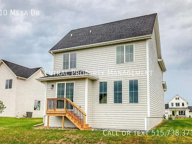 810 Mesa Dr — Photo 13