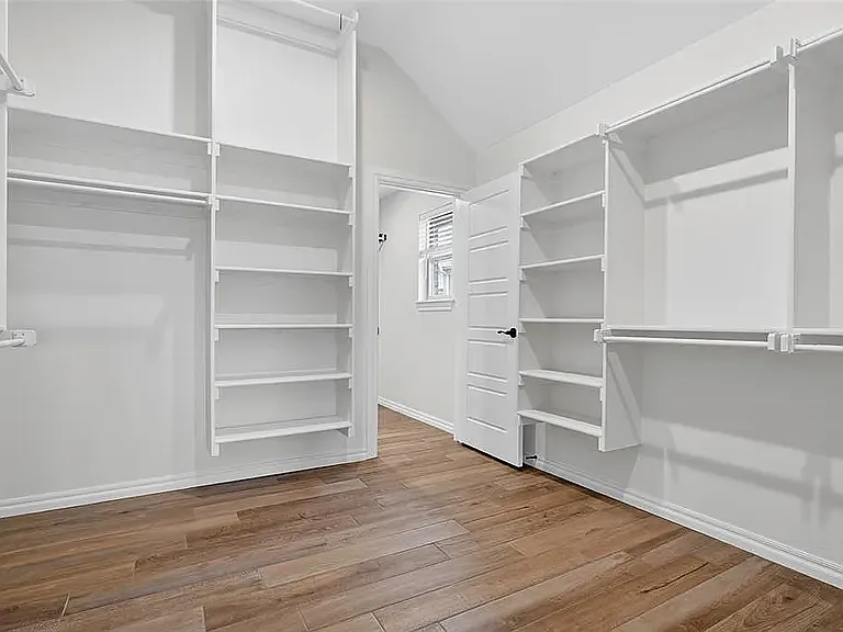 1727 Samuels Ct — Photo 19