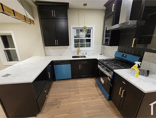 3 bed, 1111 sqft, $3,600 — Photo 4