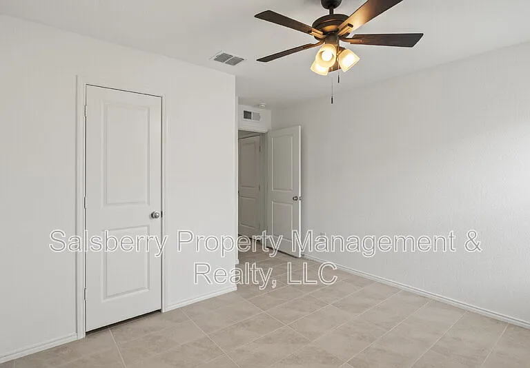 11807 Marcellus Way — Photo 11