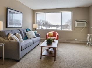 6922 Meadowbrook Blvd #289, Minneapolis, MN 55426
