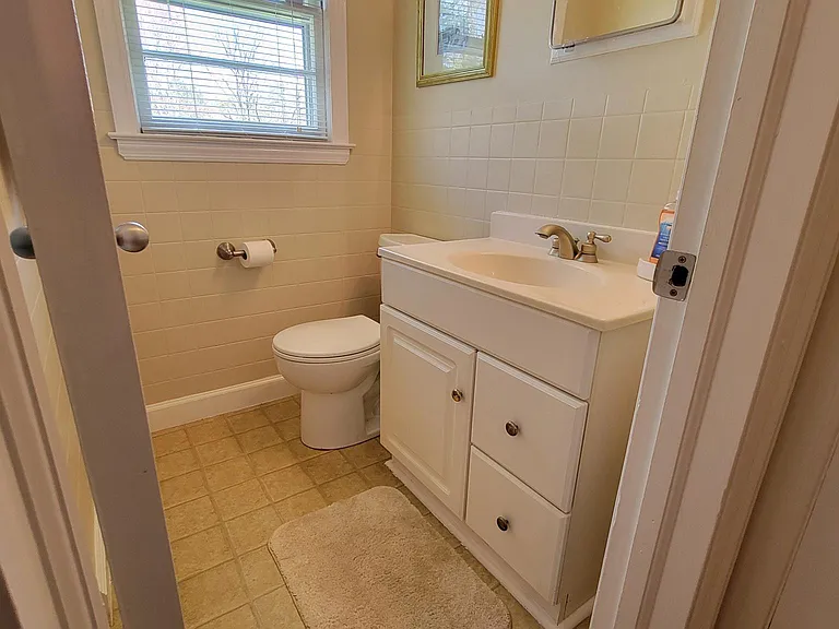 218 Wilmot Dr — Photo 7