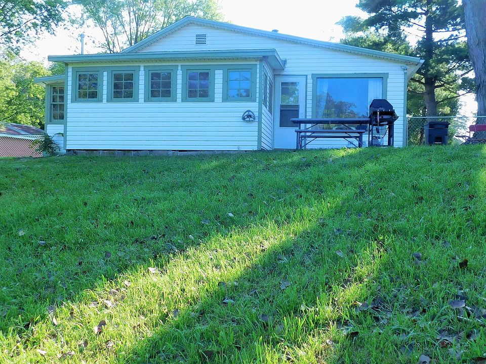 1st image of 3840 N Algonquin Dr