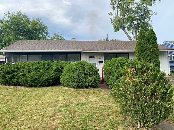 3rd image of 6638 E 47th St