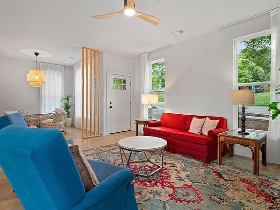 5th image of 215 N Ricketts St