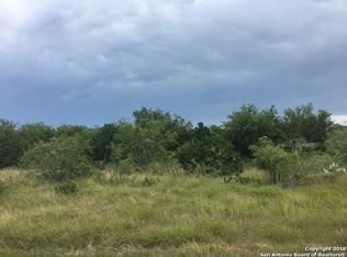 206 E Pleasants St, Karnes City, TX 78118