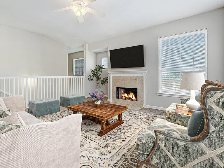 Chateau Des Lions Apartment Homes — Photo 11