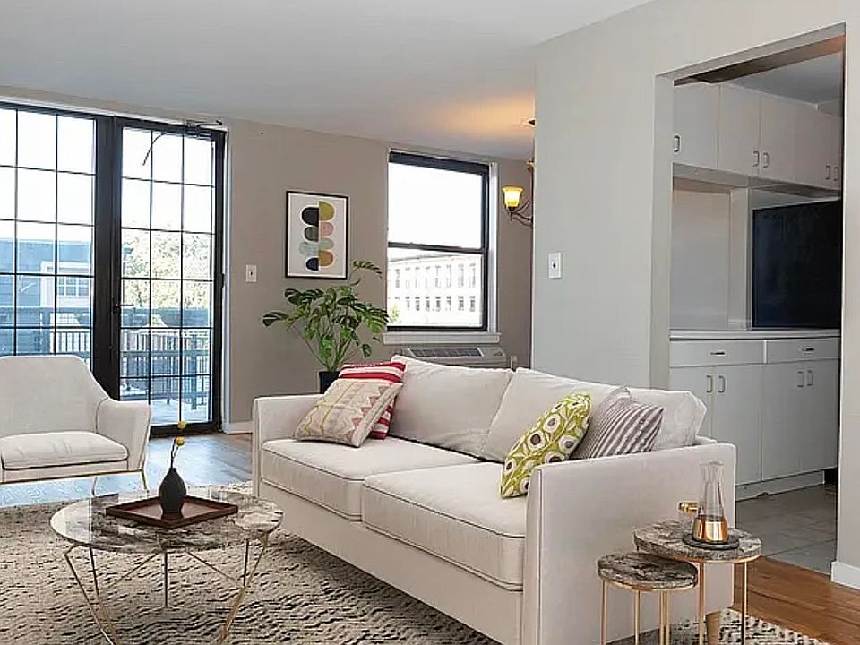 1st image of 44 Sherman Ave APT 3C