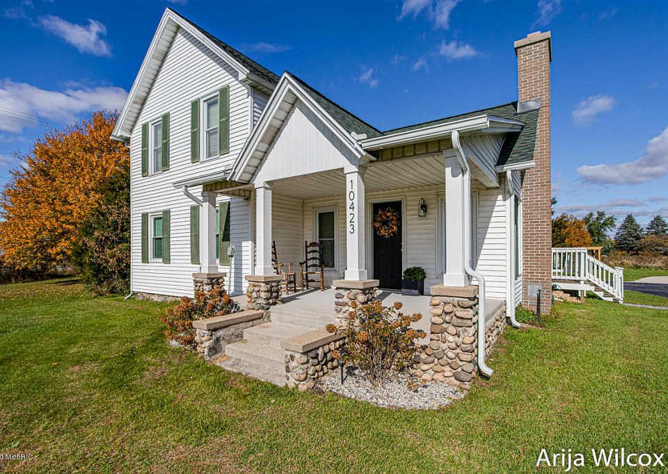 1st image of 10423 Vergennes St SE