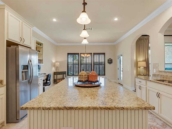 5th image of 8512 John David Dr