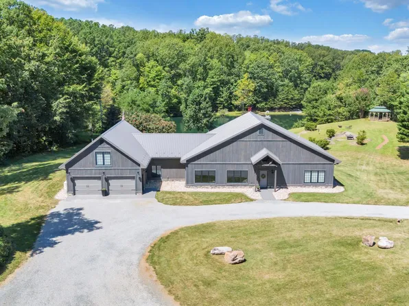 4344 Smith Mountain Rd, Penhook, VA 24137