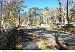 5th image of 18 Mountain Arrow Dr