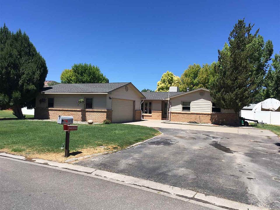 1st image of 611 Glacier Dr