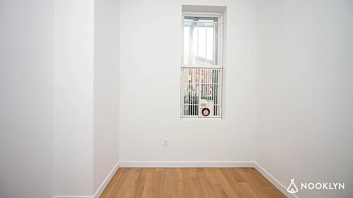 Rented by Nooklyn NYC LLC | media 85