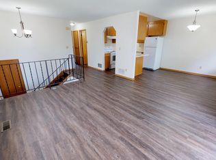 23 Old County Road C, Little Canada, MN 55117