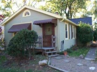 4106 W 220th St, Fairview Park, OH 44126