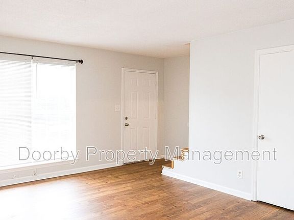 3rd image of 5238 Donlyn Ln #A