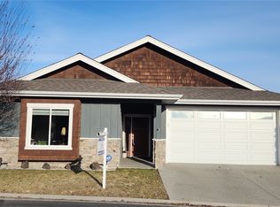 547 Village Dr, Manson, WA 98831