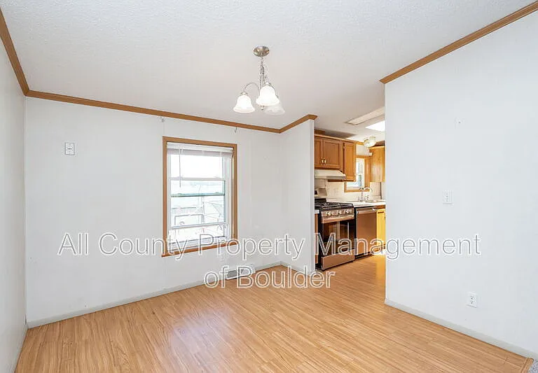 10503 Isabelle Rd — Photo 5