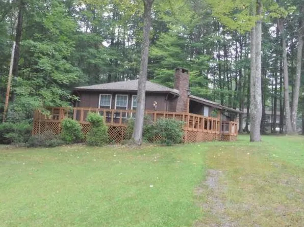 248 Santa Lucia Rd, Dubois, PA 15801