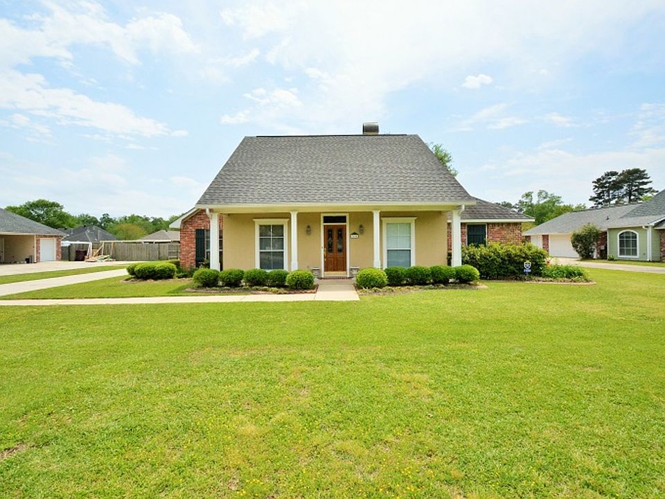 1st image of 7490 Pecan Grove Dr