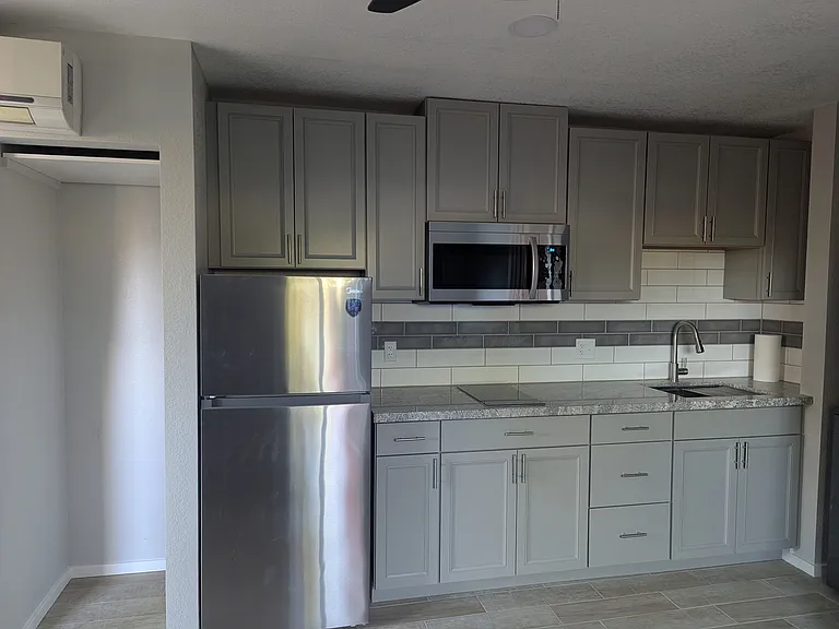 1251 E Bluebell Ln — Photo 13