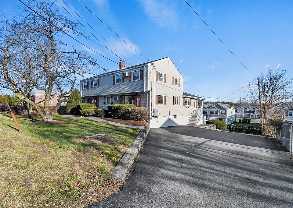 72 Cambridge Rd #2