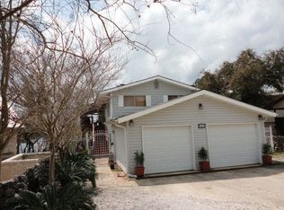 204 Edge Hill Dr, Canyon Lake, TX 78133