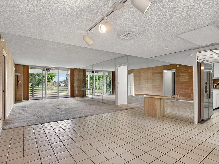 800 Cypress Blvd #204A — Photo 9