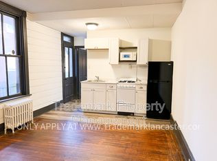130 College Ave #1R, Lancaster, PA 17603