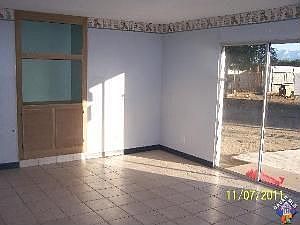 3rd image of 10104 E Avenue Q14