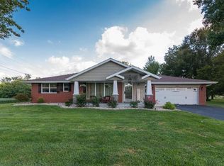 2144 Quarry Rd, Lebanon, IL 62254