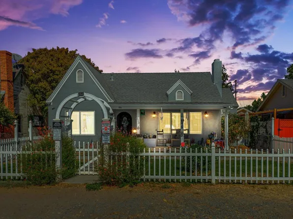 113 Walden St, Modesto, CA 95354